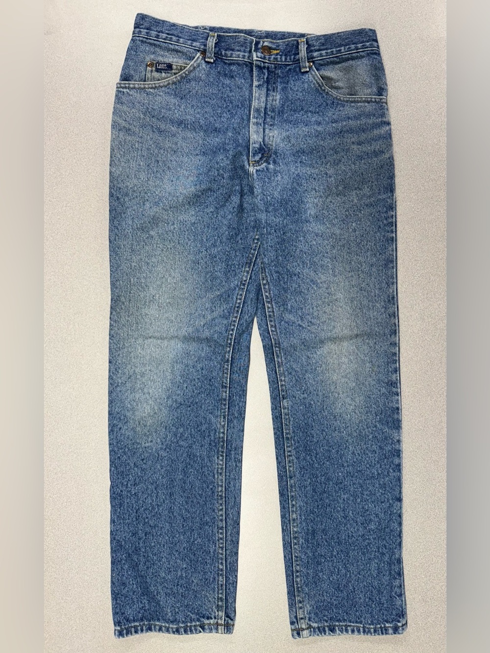 Vintage Lee Classic Straight Fit Men's Medium Wash Blue Jeans